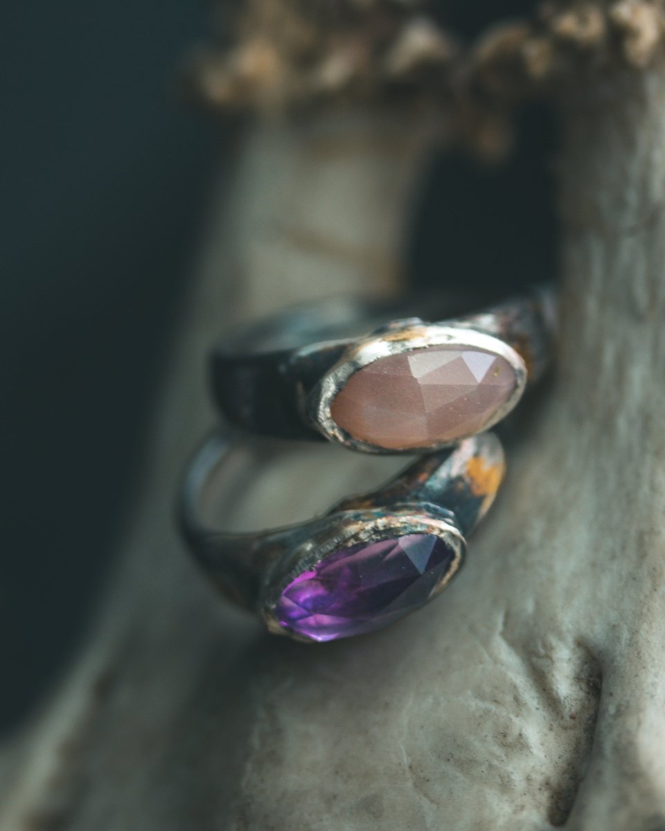 Stirrup Ring | Sterling Silver | 23K Gold | Pink Moonstone - Machinations