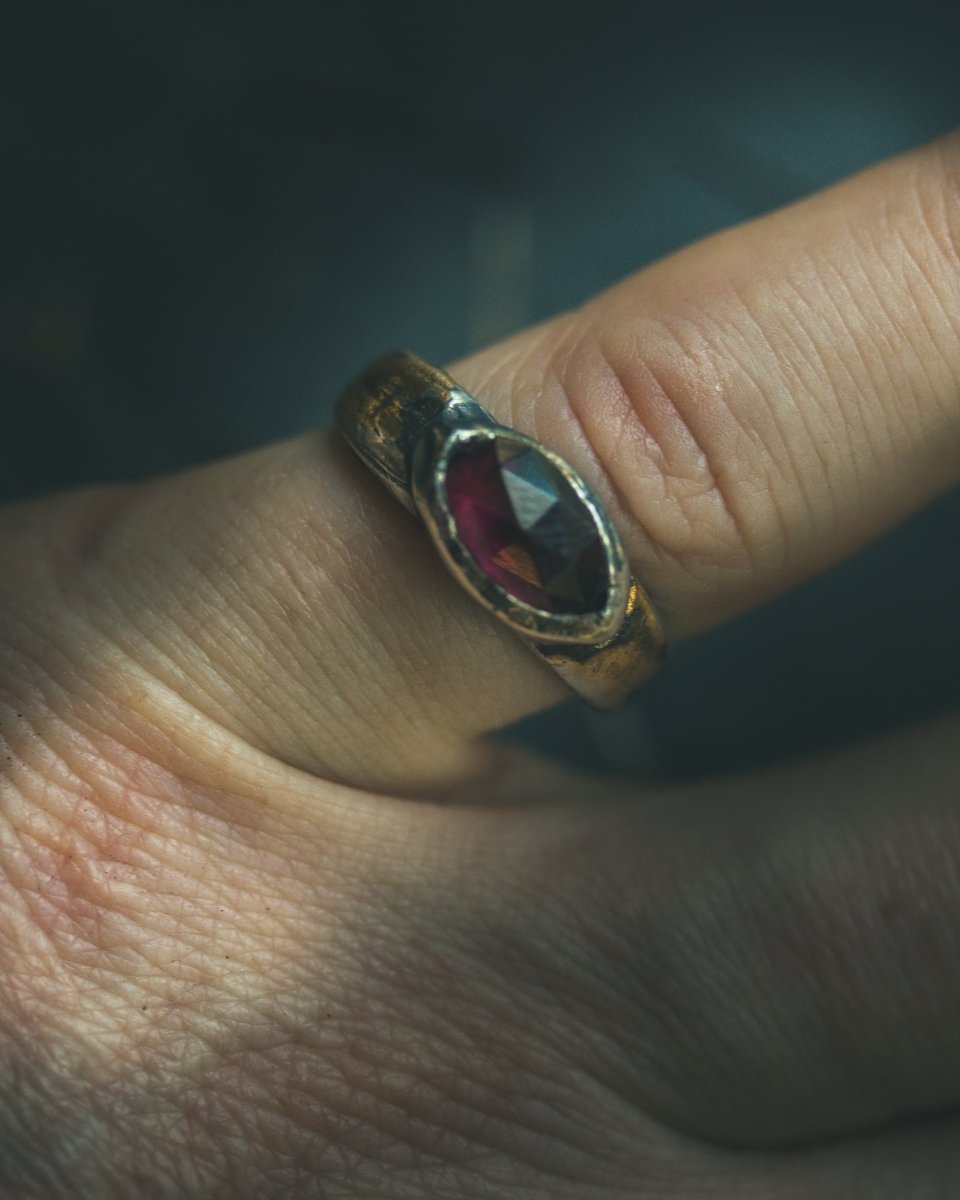 Stirrup Ring with Rose - Cut Garnet - Machinations