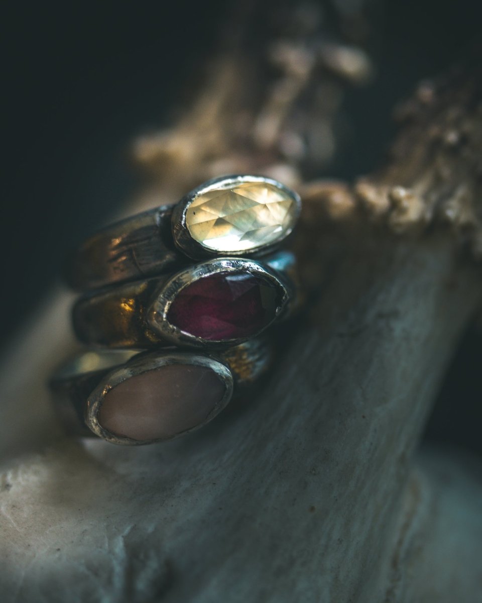 Stirrup Ring with Yellow Citrine - Machinations