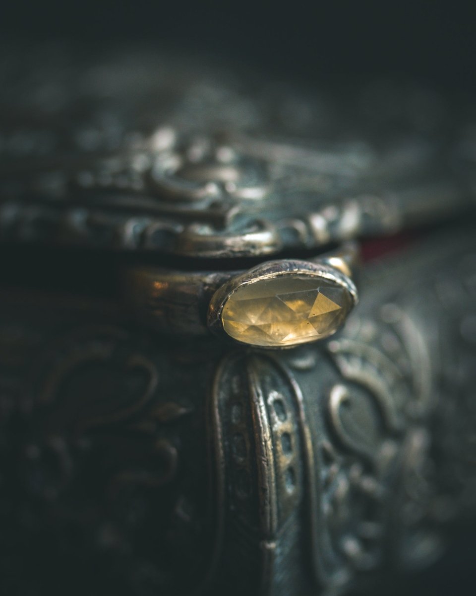 Stirrup Ring with Yellow Citrine - Machinations