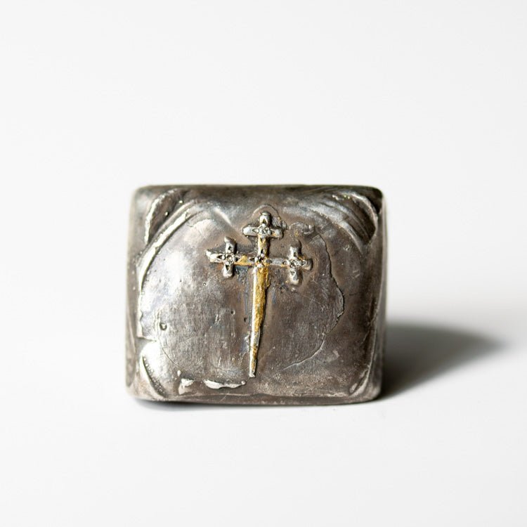 Sword of the Righteous Signet Ring with Diamonds in Sterling Silver and 23K Gold: A Talisman of Power, Protection, and Courage - Machinations