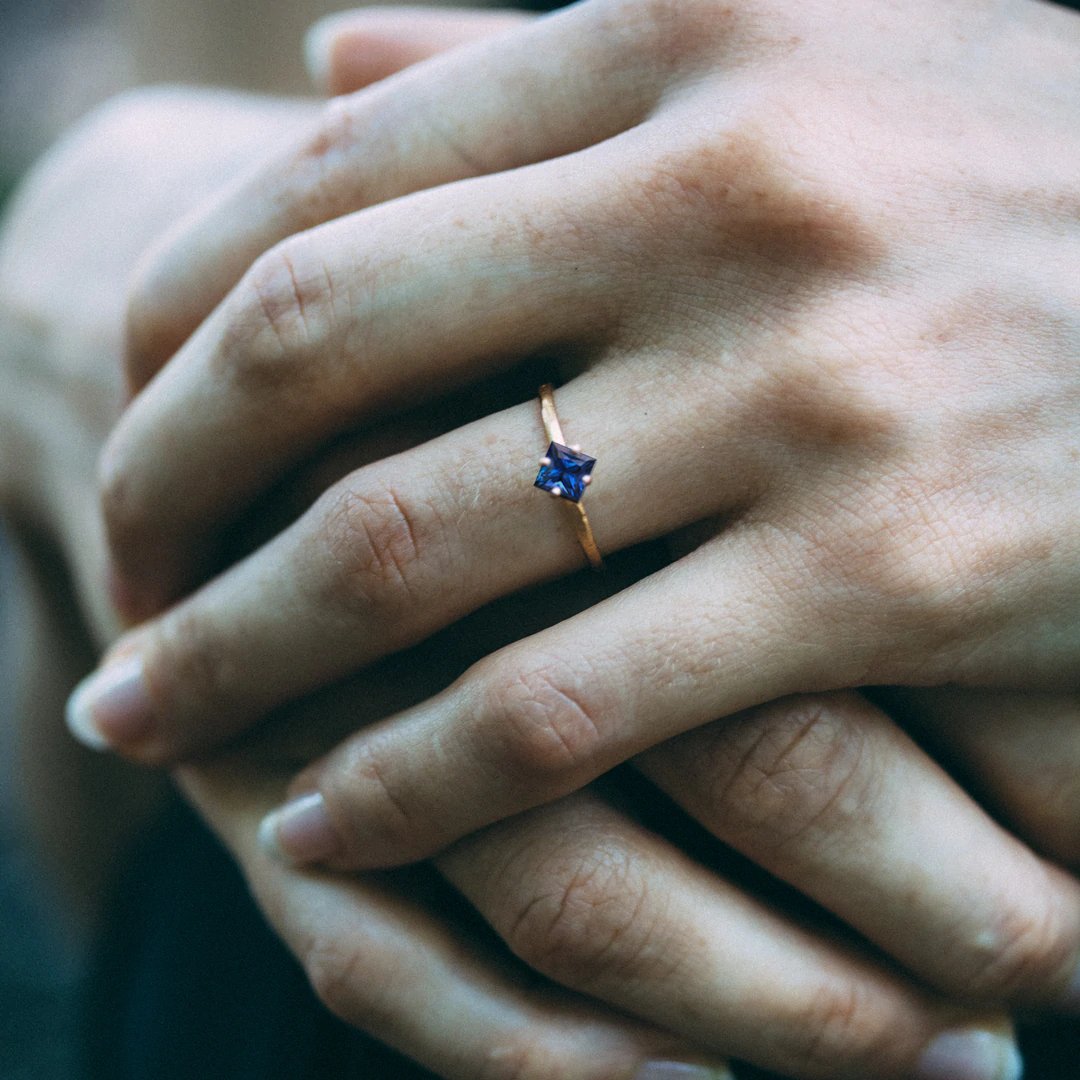 The Lilith Engagement Ring with Sapphire - Machinations