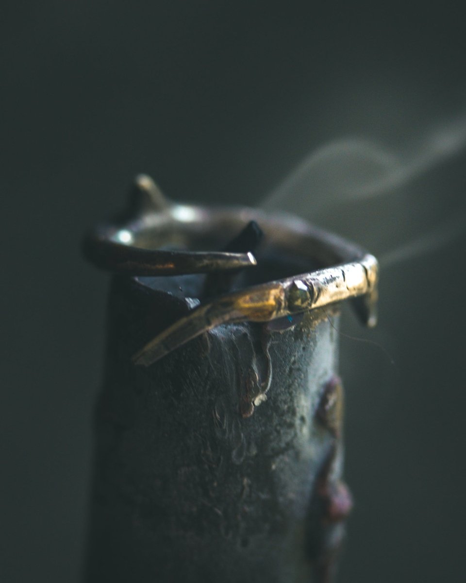 Thorn Ring with Green Rose - Cut Diamond - Machinations