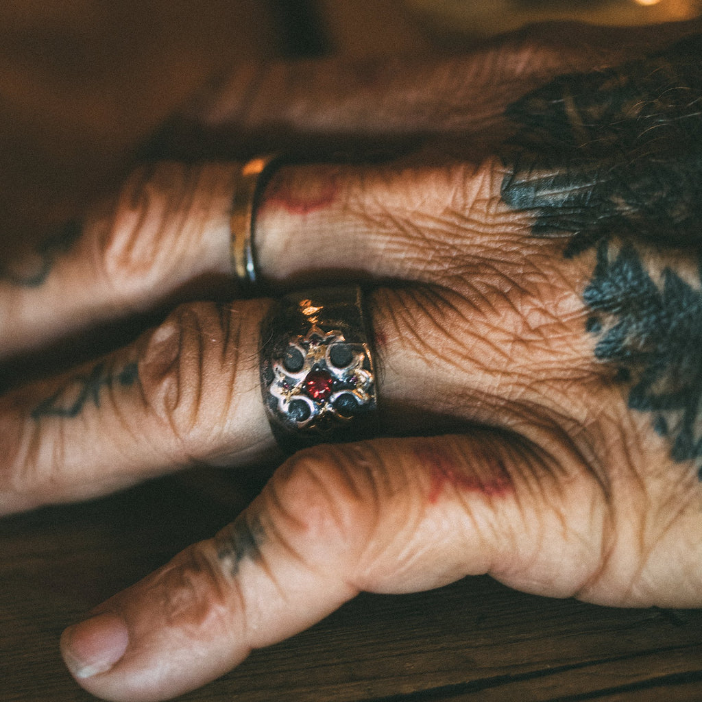 True Cross with accent ruby - Machinations