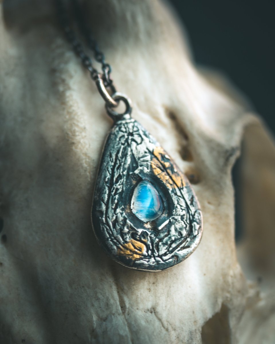 Yaga's Cabinet: Wheat & Flame Talisman | Sterling Silver | 23.5K Keum - boo Gold | Blue Flash Moonstone - Machinations